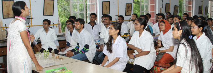 L. M. College of Pharmacy